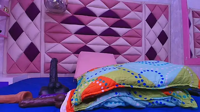 Snapshot of Auroraa_miller chatting on 11.09.25 Auroraa miller online show from 11.09.25