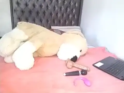 Chandy012 online show from 04.10.26