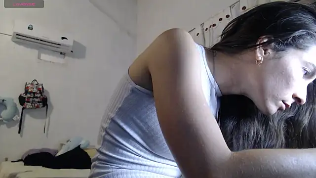 Snapshot of MARIELSINS_AND_DAIKIJACK chatting on 10.17.25 MARIELSINS AND DAIKIJACK online show from 10.17.25