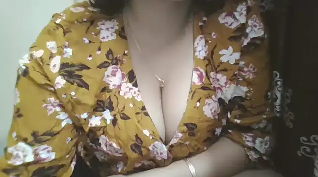 Lovely Sreya online show from 02.17.25