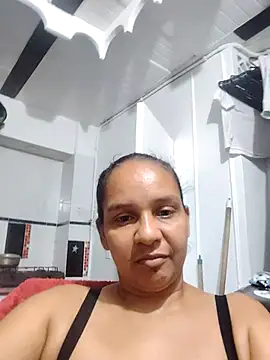 Snapshot of squirt-secret chatting on 01.31.25 squirt-secret online show from 01.31.25