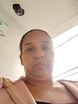 Snapshot of squirt-secret chatting on 02.17.25 squirt-secret online show from 02.17.25