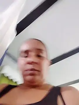 Snapshot of squirt-secret chatting on 02.17.25 squirt-secret online show from 02.17.25