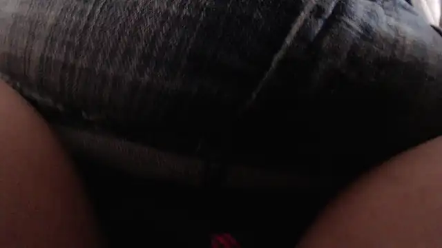 Snapshot of squirt-secret chatting on 02.20.25 squirt-secret online show from 02.20.25