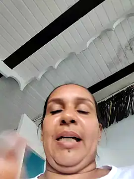 Snapshot of squirt-secret chatting on 02.28.25 squirt-secret online show from 02.28.25