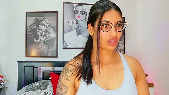 loretahorny online show from 02.18.26