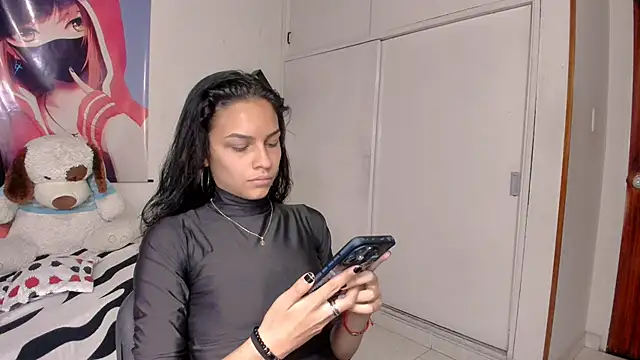 Canelitalove online show from 02.19.25