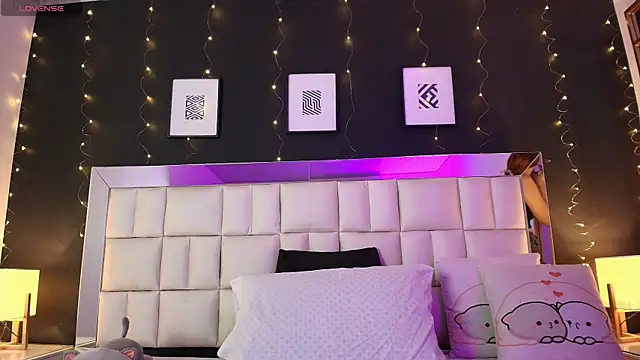 anastasia windel online show from 10.18.25