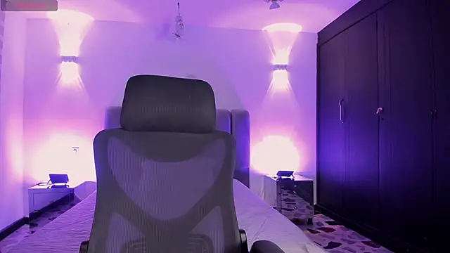 Alahiaa  online show from 09.12.25