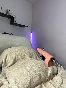 darkdesire 01 online show from 10.28.25