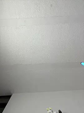 Snapshot of darkdesire_01 chatting on 02.20.26 darkdesire 01 online show from 02.20.26