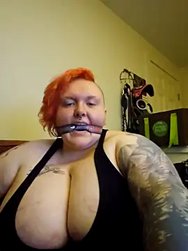 Snapshot of CorgiGodez98 chatting on 11.02.25 CorgiGodez98 online show from 11.02.25