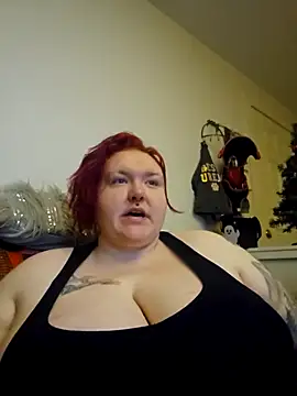 CorgiGodez98 online show from 12.14.25