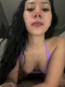 emilyslut2005 online show from 01.24.25