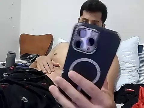 Snapshot of PerroDemonioHot chatting on 09.11.25 PerroDemonioHot online show from 09.11.25