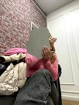 LanaSparks online show from 10.30.25