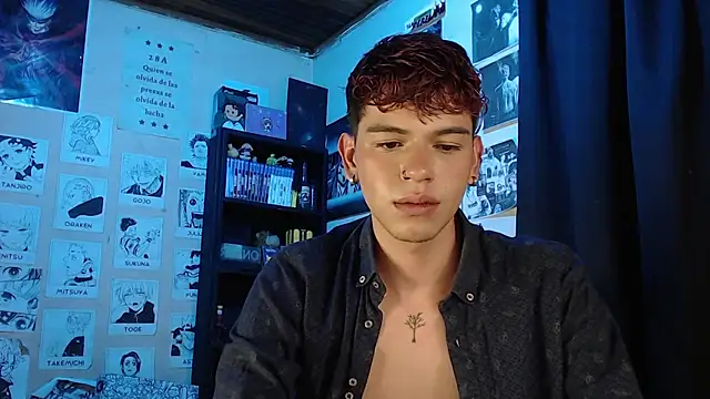 Snapshot of Mickey_Magic chatting on 03.22.25 Mickey Magic online show from 03.22.25