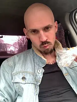 AssHunter4k online show from 03.14.25