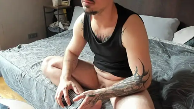 AssHunter4k online show from 07.20.26