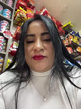 Miia Jazmin online show from 04.08.26