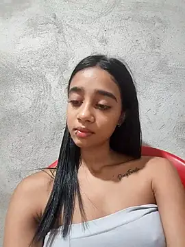 Zoe Sweett18 online show from 01.08.26