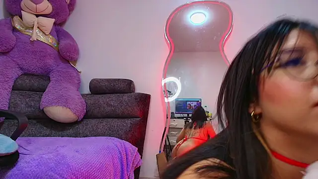 MiaFlamesxxx online show from 12.14.25