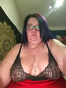 diosacurvy1984 online show from 02.19.26