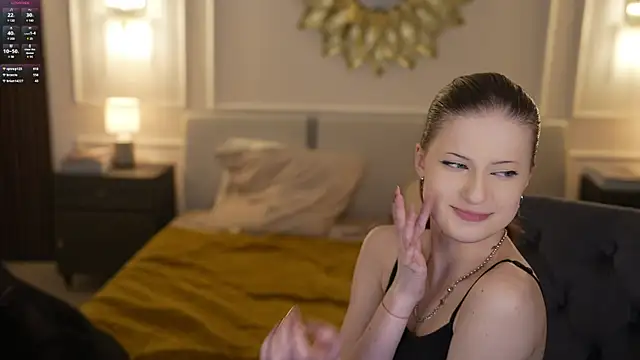 Roxi Twix online show from 02.26.25