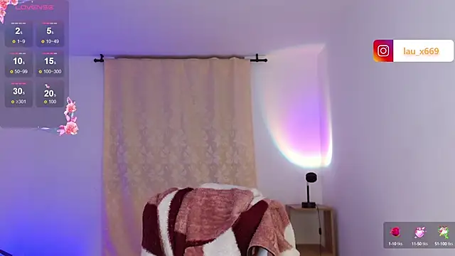 Snapshot of isabella1616 chatting on 10.02.25 isabella1616 online show from 10.02.25