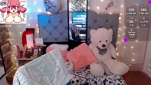 Snapshot of cute_bunny95 chatting on 09.16.25 cute bunny95 online show from 09.16.25