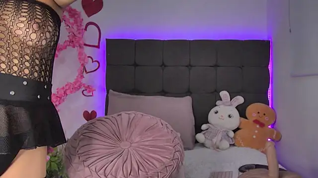 AmandaBrooks 18 online show from 03.08.26