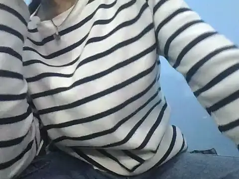 Leoni G online show from 12.20.25