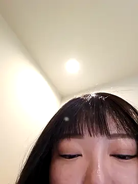 lunahong28 online show from 01.20.25