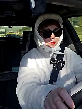 lunahong28 online show from 02.11.25