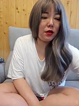 lunahong28 online show from 03.09.25