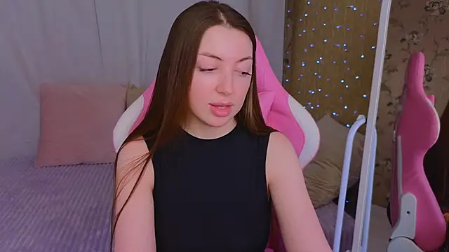 Ann moon   online show from 02.22.25