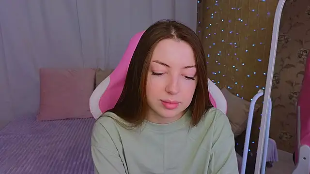 Ann moon   online show from 02.23.25