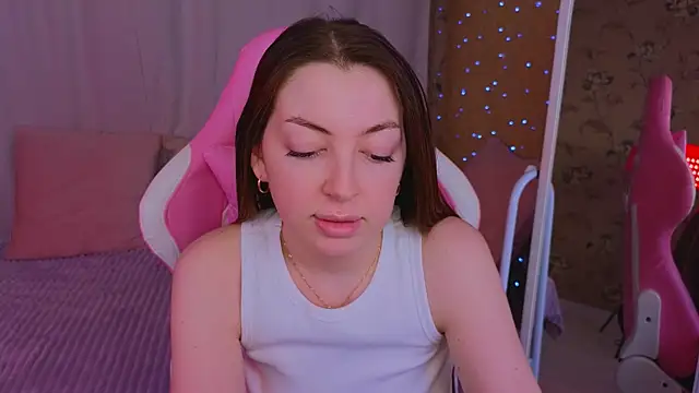 Ann moon   online show from 03.19.25