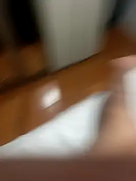 Snapshot of DOMINIOART chatting on 01.17.26 DOMINIOART online show from 01.17.26