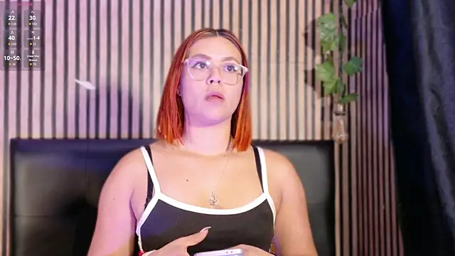 Sophie new25 online show from 10.25.25