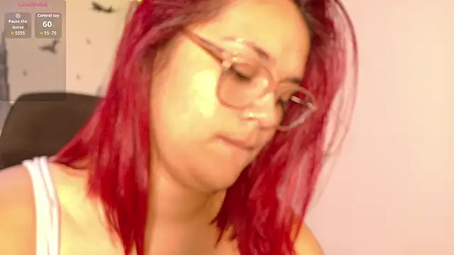 Sophie new25 online show from 04.15.26