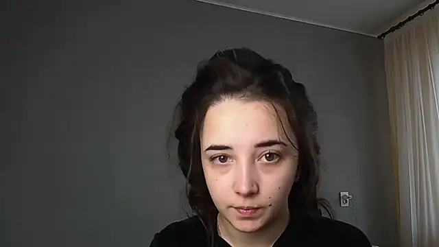 Eva Gloryy online show from 04.09.26