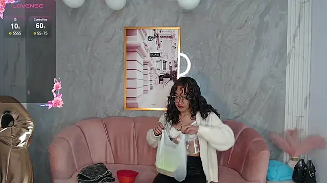 kassandra ch  online show from 01.20.25