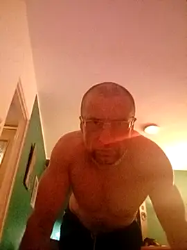 bobbuilder77pl online show from 02.15.25