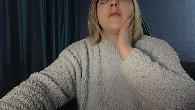 HotBrandyX online show from 03.30.26