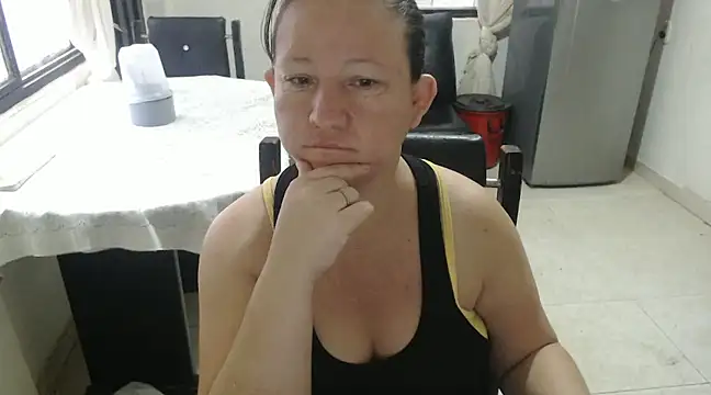 Snapshot of Yohis_Kiut25 chatting on 01.30.25 Yohis Kiut25 online show from 01.30.25