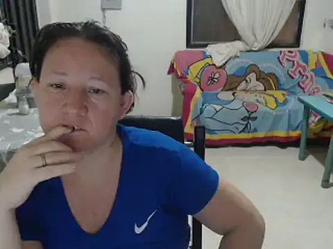 Snapshot of Yohis_Kiut25 chatting on 02.12.25 Yohis Kiut25 online show from 02.12.25