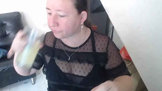 Yohis Kiut25 online show from 09.24.25