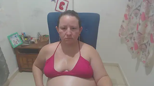 Snapshot of Yohis_Kiut25 chatting on 02.25.26 Yohis Kiut25 online show from 02.25.26