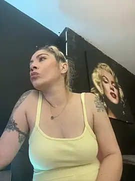 viktoria davis  online show from 02.16.26